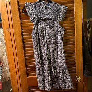 Old Navy smocked Navy and White Floral Dress